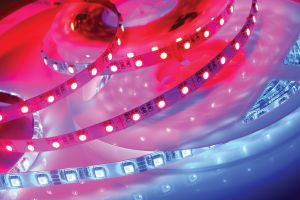 Светодиодная лента SMD5050 LED-STRIP цветной RGB 5м 357110 ― ТРИ ПЛАФОНА