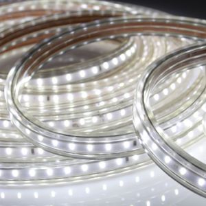 Светодиодная лента влагозащищенная SMD3014 IP65 LED-STRIP белый свет 5м 357254 ― ТРИ ПЛАФОНА