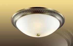 Потолочный светильник PRAIM бронза/белый E14 3*60W 220V арт.4304 ― ТРИ ПЛАФОНА